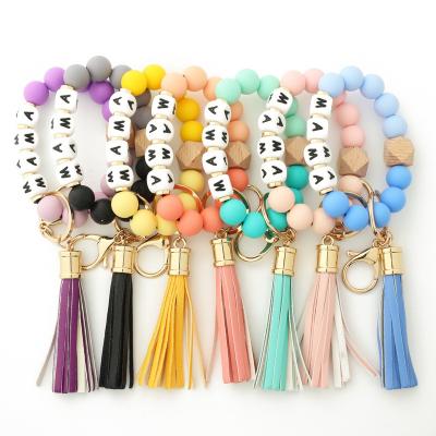 China Hot Sale MOM Silicon Bracelet 2022 Silicon Bead Bracelet Key Chain Mother's Day Gift Silicon Beads Bracelet Key Chain With Key Ring for sale