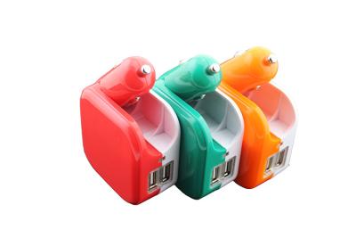 China Poder grande colorido del cargador 110v 240v del coche del enchufe USB de la UE LOS E.E.U.U. para todos los dispositivos en venta