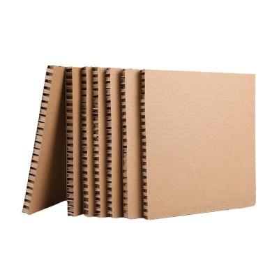 China Honeycomb Cardboard Lined Carton Board Thick Paper Display Hollow Paper Cushion Honeycomb Board Te koop