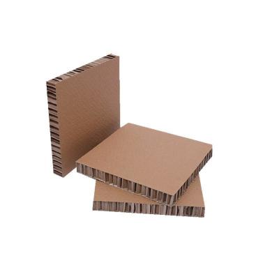 Cina Honeycomb Paper Card Board Honeycomb Core Thickened Cardboard Logistics Packaging in vendita