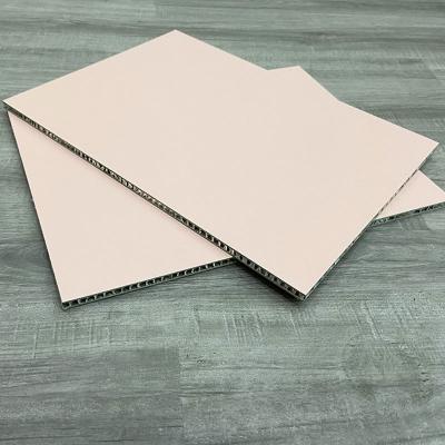 Cina Lightweight Building Panels For Wall Ceiling Construction Competitive Honeycomb Panels Aluminum Cabinet Door Boards Panels in vendita