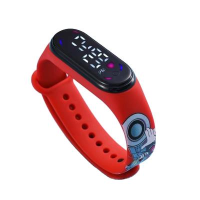 China Wholesale Kids Day/Date Watch Waterproof Boys and Girls Unisex Children's Sports LED Digital Watch for sale