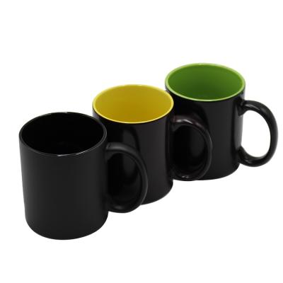 China 11oz Sublimation Mug Viable Ceramic Black Magic Changing Mug With Inner Color for sale