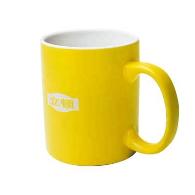 China Viable Chinese Factory Promotion Wholesale Customize Logo Carved Ceramic Coffee Mug for sale