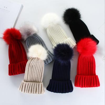 China COMMON Solid Color Crimping Keep Warm Bobble Hat Korean Version Knit New Unisex Fashion Women Winter Hat Skullies Beanies for sale