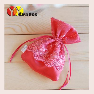 China Lace Party Favor Bags  With Ribbons , Lace Wedding Favour Bags for sale