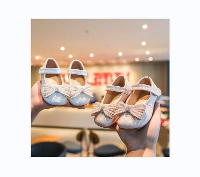 China Fashionable Deodorization Wear-resistant Children's Breathable Shoes Bow PU Leather Casual Shoes Dance Performance Shoes for sale