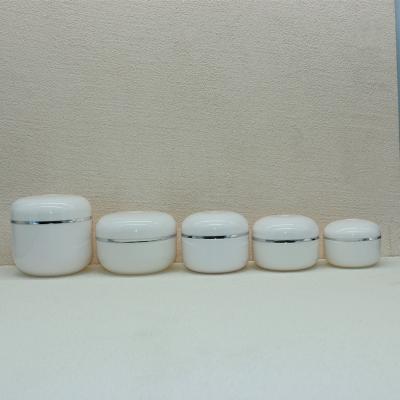 China Cosmetic White Plastic Recyclable Jars 100g 150g 200g 250g PP Body Cream Jar For Cosmetics Cream Cosmetic Packaging Liquid Cream Sets for sale