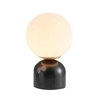 China Modern Simple Natural Marble Alabaster Round Ball Led Luxury Table Lamp Hotel Bedside Study Room Light Nordic Bedroom Bar Desk Lamp Small for sale