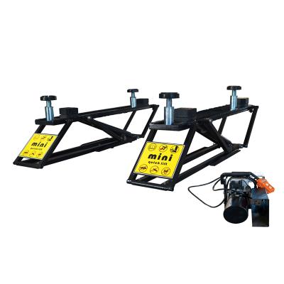 China UE-2800/3200 Mini Car Scissor Car Electric Portable Hydraulic Quick MINI Mold Lift Car Mobile Lift For National Price L810x310xW10x2mm+580x280x270mm for sale