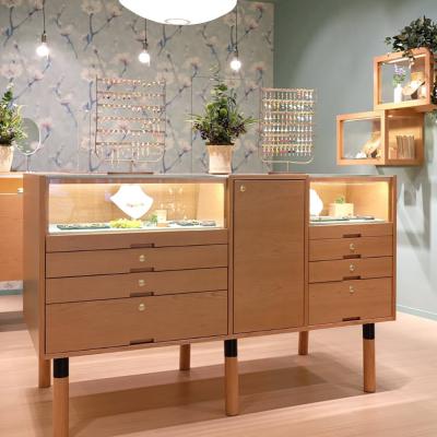 China Hot Modern Jewelry Shop Mall Design Fashion Jewelry Shop Display Cabinet Decoration Customized Showcase Furniture for sale