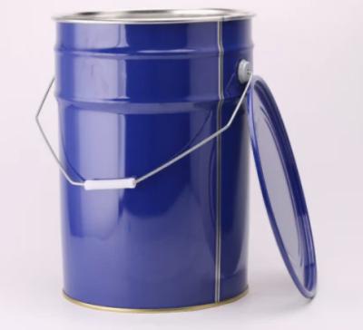 China Customizable Chemically Resistant Round Pails with Metal Handles and Lids for sale