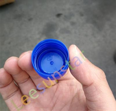 China CLASSIC Screw Lids Bottle Lids 28mm &30mm Closures PP PE Bottle Water for sale