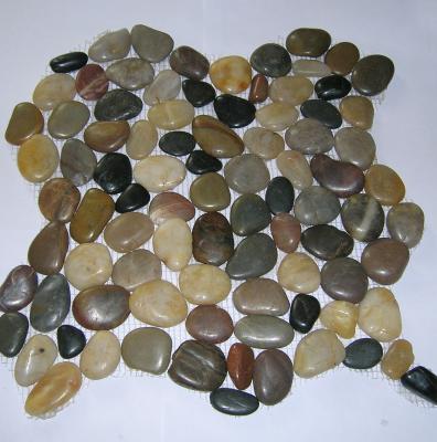 China Modern Cheap Polished Pebble Stone Mosaic Tile Pebble Mosaic For Villa for sale