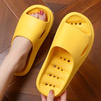 China Fashion Trend Lovely EVA PVC Female Flat Slippers Wholesale White Ladies Shoes for Women Comfortable Sandals for sale