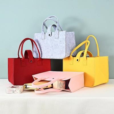 China Fashion Large Felt Shopping Bag Universal Tote Bag Groceries Reusable Gift Bag With Handle Toys For Sundries Storage for sale