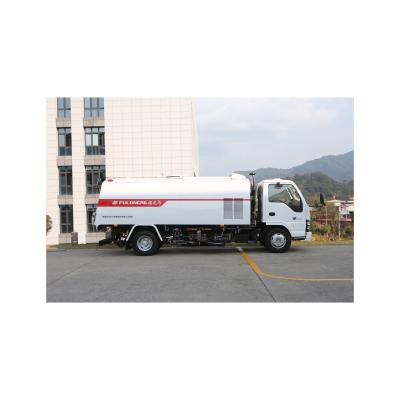 China Factory FULONGMA Good Quality Street Sweeping And Washing Truck 4*2 Small Street Cleaning Truck For Sale for sale