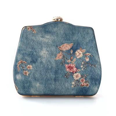 China Other Chinese style clutch cheongsam bag women handmade silk evening clutch bag women for sale