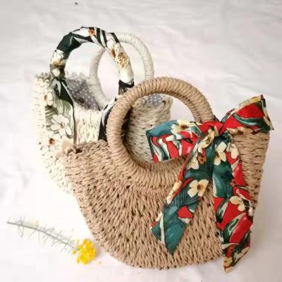 China Literary Style Summer Fashion Casual Hollow Woven Shell Bag Women Cross - Body Bag Straw Beach Bags for sale