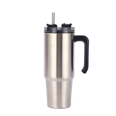 China Amazon Sustainable 304 Stainless Steel 20/30/40 Ounce Hot Straw Kettle Large Capacity With Handle Thermos Coffee Mug Beer Mug for sale