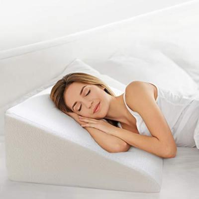 China Anti-Static Single Shoulder Support Memory Foam Back Bed Wedge Pillow for sale