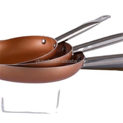 China Sustainable Aluminum Non-Stick Flying Saucepan With Stainless Steel Handle for sale