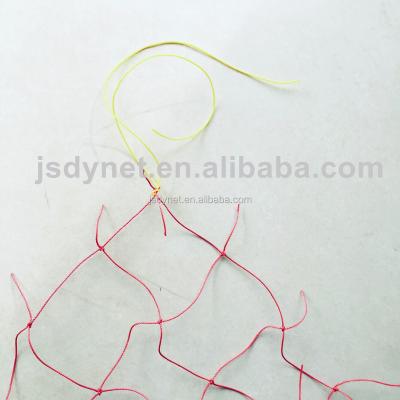 China Vegetable Growing Multifilament Plant Support Net Vegetable Net for sale