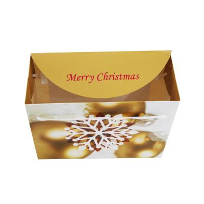 China Merry Christmas Recyclable Snowflake Craft Paper Luxury Musical Gift Bag for sale