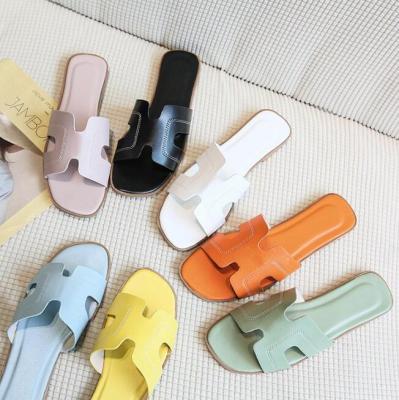 China Platform shoes 2021 H fashionable cheap slipper summer beach sandal for ladies and girls for sale