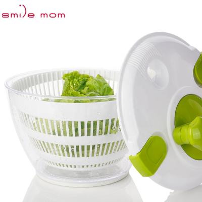 China Sustainable Mom 4L Kitchen Plastic Smile Fruit and Vegetable Dryer Salad Spinner with Locking Lid Salad Spinner for sale