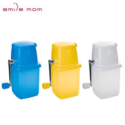 China Plastic Household Smile Mom Block Ice Crusher Ice Shaver Kitchen Instruments for sale