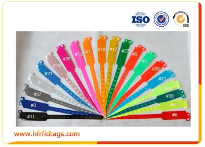 China Soft High Temperature Resistant Rfid Event Wristbands 1 ~ 10 Cm Reading Distance for sale