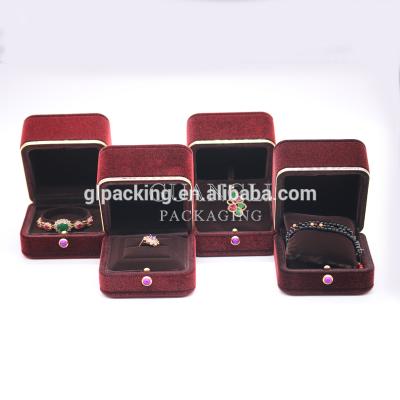 China Newest Gold Wine Red Velvet-Edged Custom Delicate Jewelry Packaging Box for sale