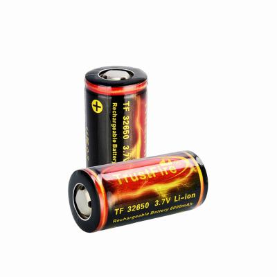 China Cylindrical rechargeable 3.7V 5000mAh 26650 cell lifepo4 battery for 5000mah flashlight for sale