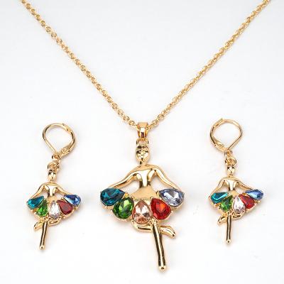 China Attractive Design Gold Plated African Jewelry Sets Wedding 18k Gold Rhinestone African Jewelry Set Diamond Pendant American Jewelry for sale