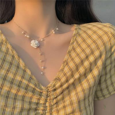 China Elegant high quality pearl bead necklace rose flower pearl pendant necklace long for women for sale