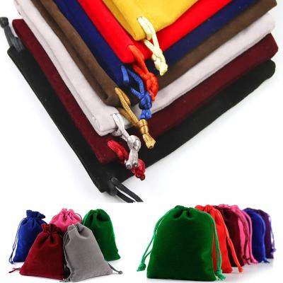 China 7*9cm Elegant Drawstring Pouch Bag For Jewelry Bag Velvet Gift Screen Printing Package Wholesale Custom Packing Bag for sale