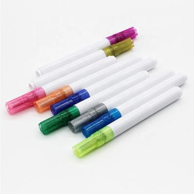 China Children's graffiti painting pen imagination hand painting graffiti marker pen magic two-line pen for sale