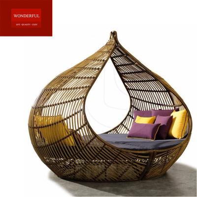 China Eco-friendly Promotional patio furniture wicker sofa bed leisure PE rattan lounger bed for garden for sale