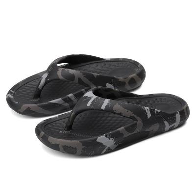 China Fashion Trend Men's Summer New Men's Flip Flops Personality Joker Fashion Outdoor Sandals for sale