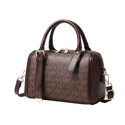 China Fashionable Wholesale Water Proof Ladies Shoulder Bag Large Capacity Travel Duffle Bag Handbags For Women for sale