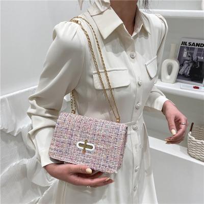 China Waterproof 2022 New Fashion Factory Wholesale Female Fashion Ins. Small Bag Bucket Woolen Shoulder Messenger for sale