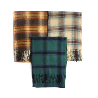 China Directly constructed unisex fashionable men's and women's warm checked scarf shawl with fringes for sale