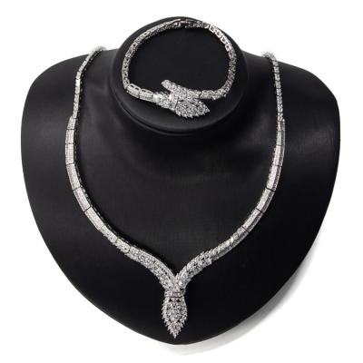 China CLASSIC Heart Necklace Fashion Complete Bridal Wedding Jewelry Set for sale