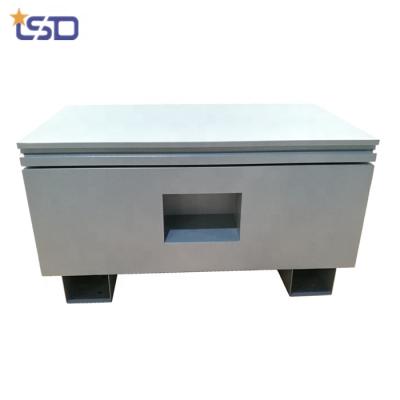 China Dustprooof Truck Crate Construction Site Metal Shockproof Waterproof Tool Box With Wheels for sale