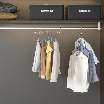 China Multifunctional Salon Clothes Hanger Iron Hanger Household Drying Hanger for sale