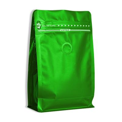 China Moisture Proof New Products Transparent Zip Lock Plastic Bags For Clothing Packing With Header for sale