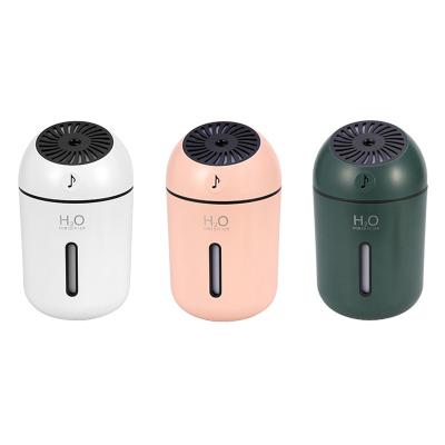 China Custom LOGO Portable Electric Humidifier Large Capacity Car Aroma Diffuser Ultrasonic Desktop Humidifier for sale