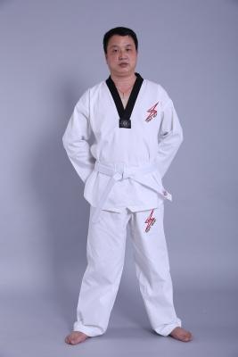 China Uniform WTF Taekwondo zu verkaufen