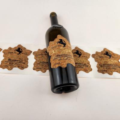 Cina Etichette personalizzate per bottiglie di vino di sughero - Luxury Oak Design con timbro in foglio d'oro in vendita